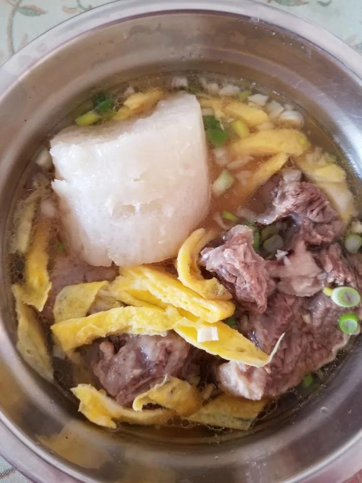韩式牛排骨汤 － 갈비탕