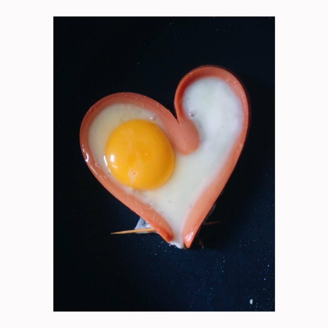 爱心香肠煎蛋
