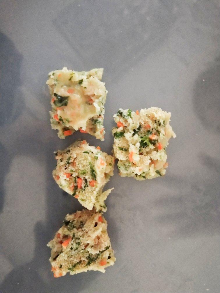 八个月宝宝辅食～青菜山药蒸糕