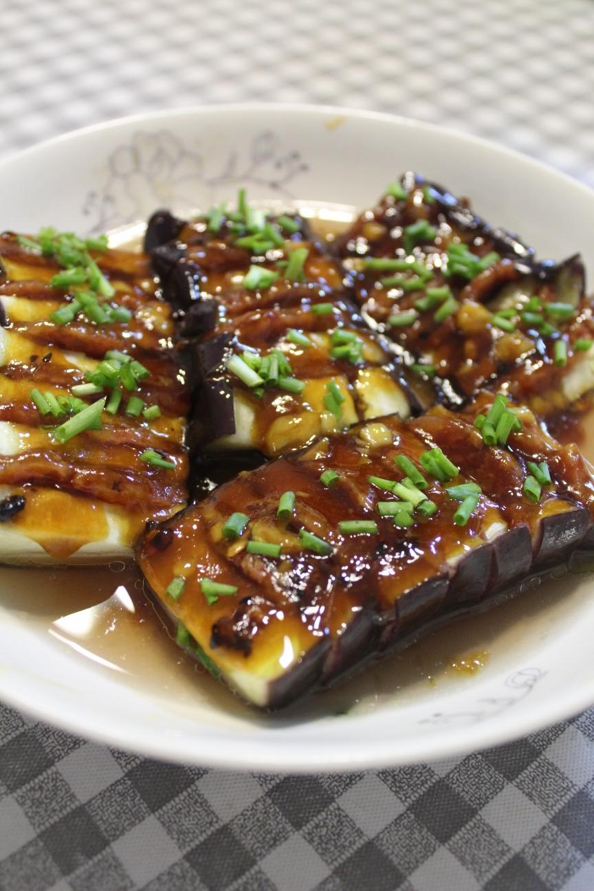 腊肠蒸茄子:鲜,咸,香,下饭,家常蒸菜的做法 步骤8