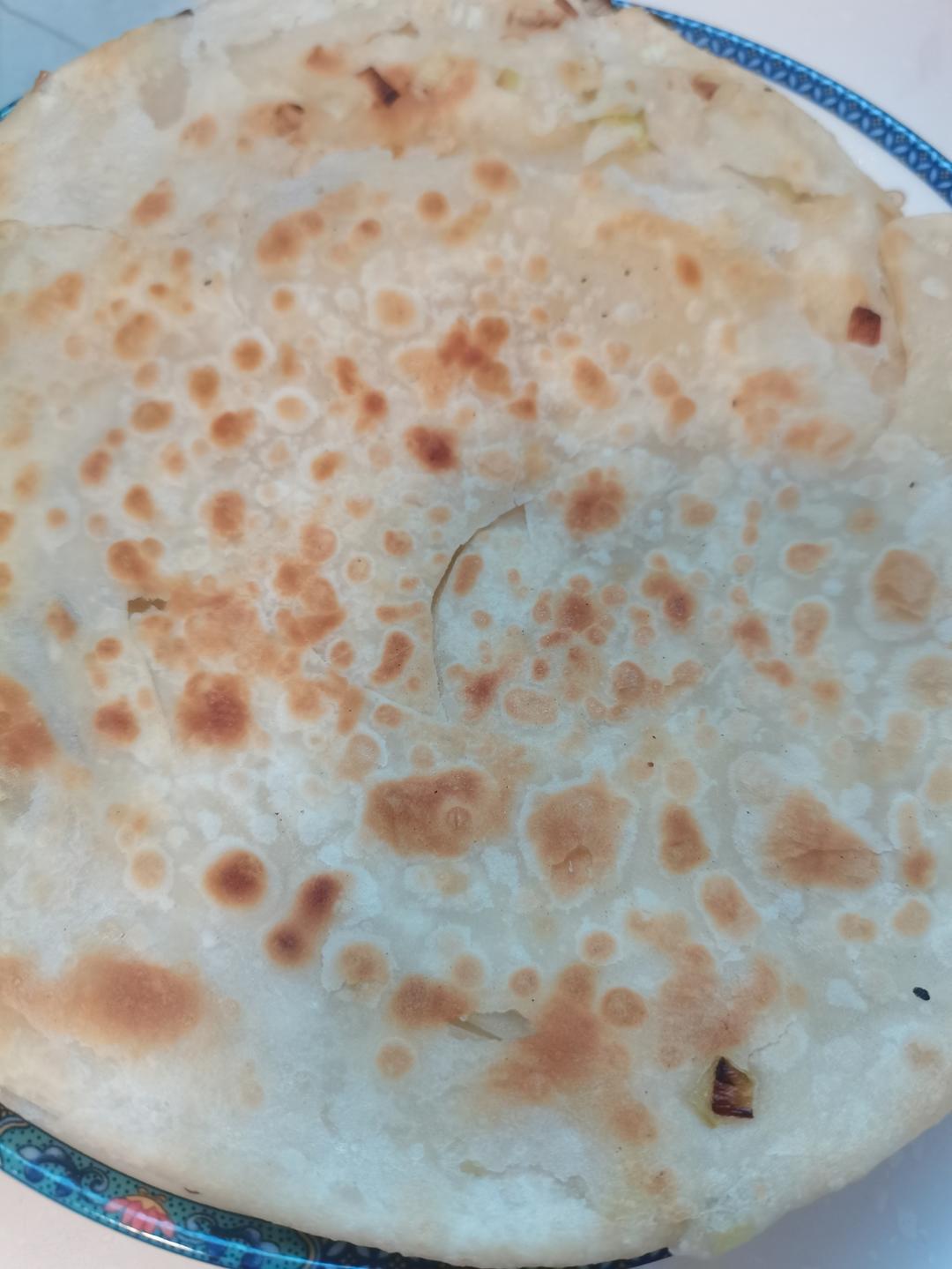 烫面葱油饼（家常简单版）