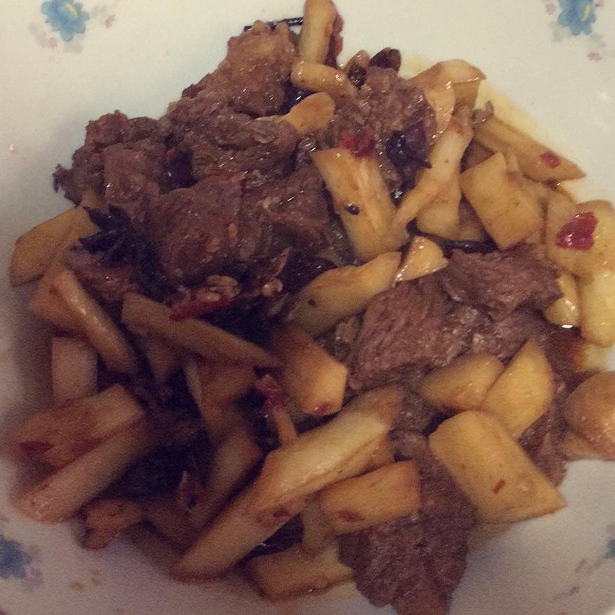 竹笋烧牛腩