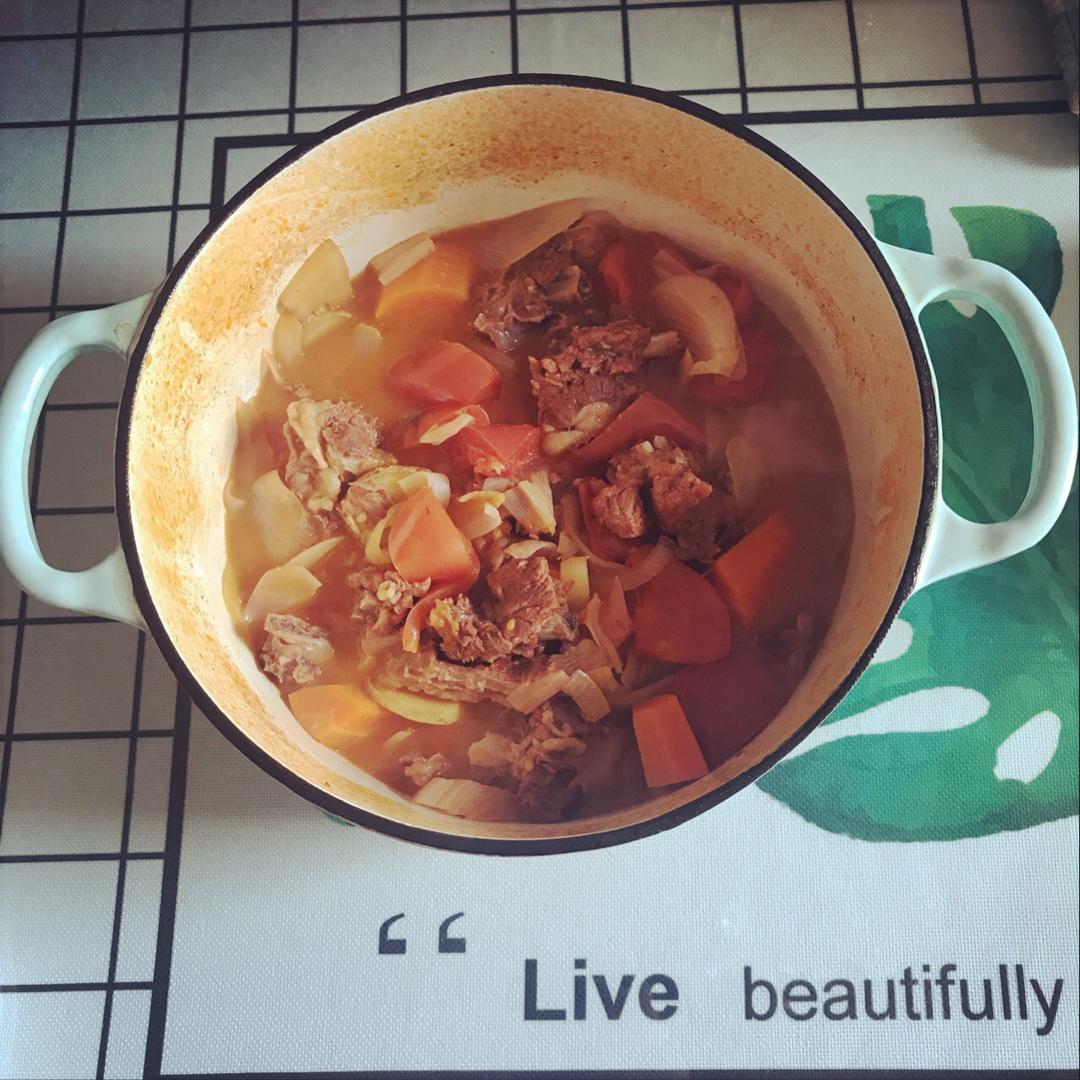 牛肉炖番茄