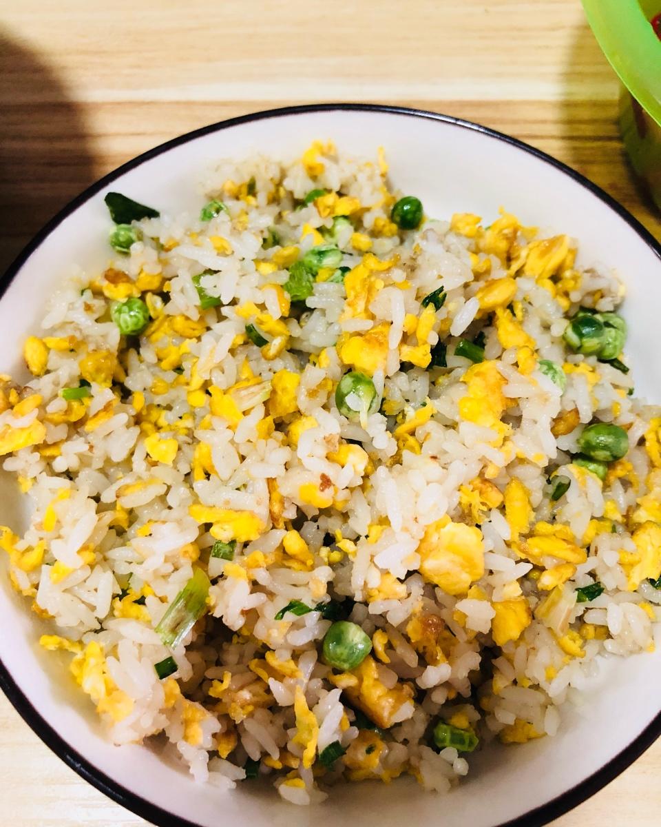 鸡蛋炒米饭