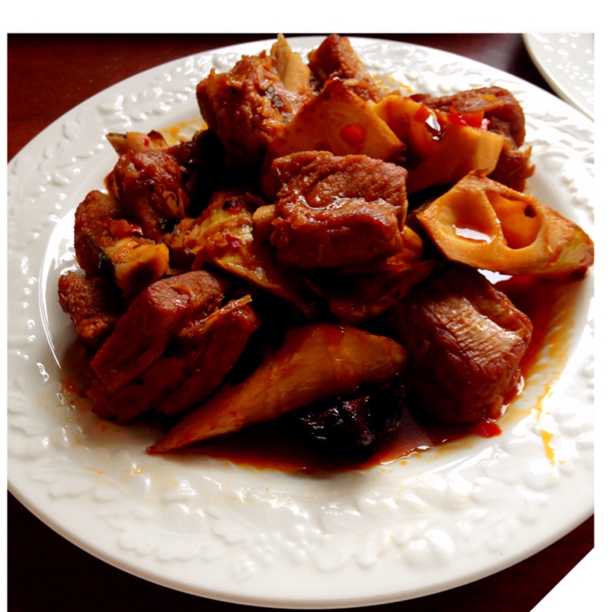 川味土豆烧排骨