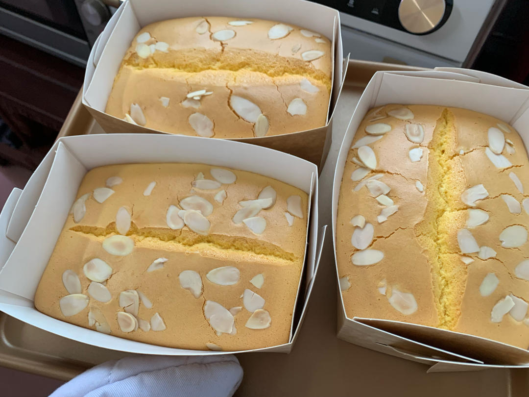 火爆全网的金枕蛋糕