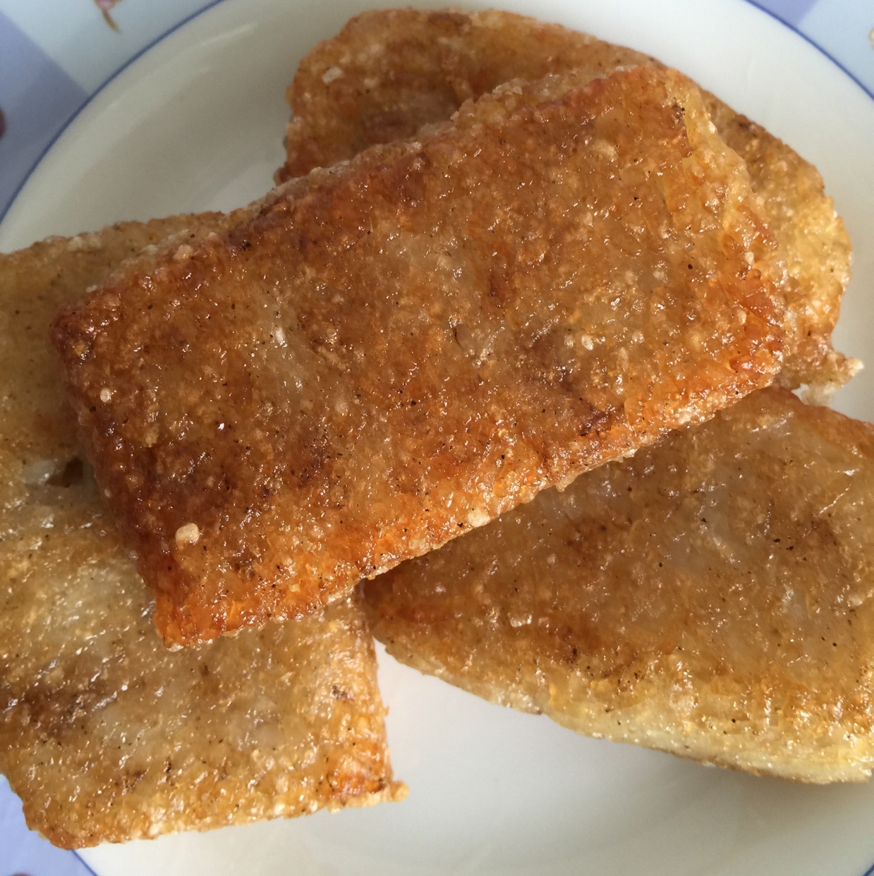 糯米糍粑---江南人叫它糍饭糕！