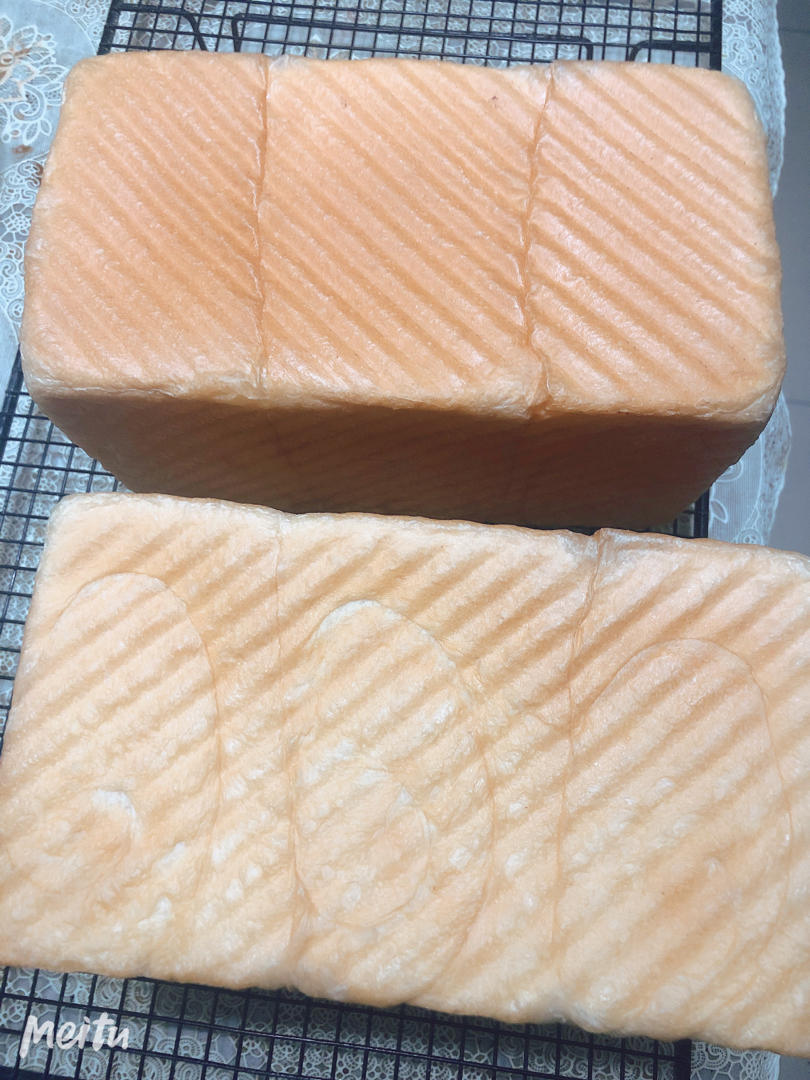 早餐白吐司          （庞多米 Pain de mie）