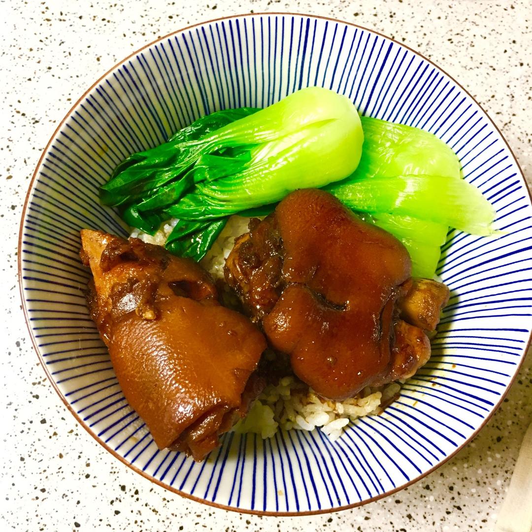 【电饭煲猪蹄】