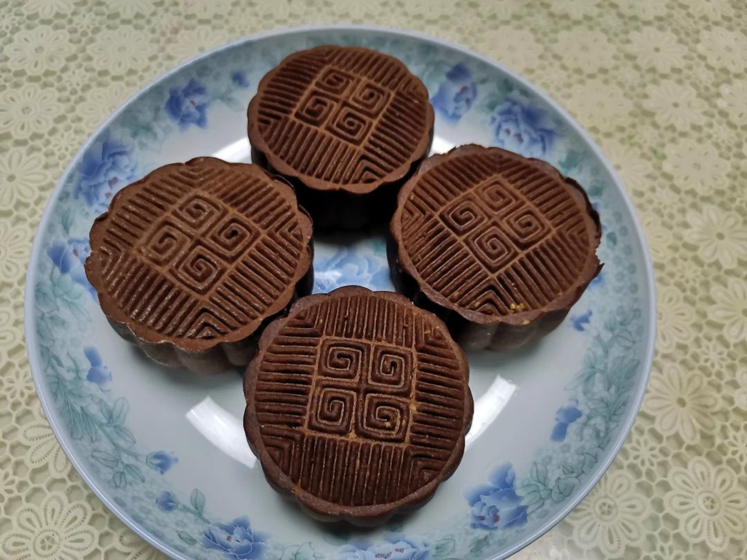 巧克力椰蓉蔓越莓月饼