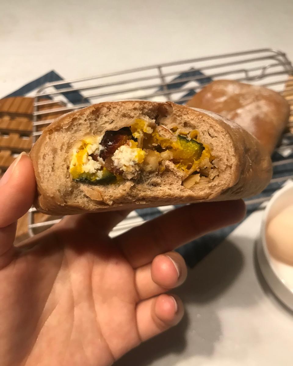 比原麦山丘还好吃的【抹茶麻薯古早味面包】肉松红豆沙