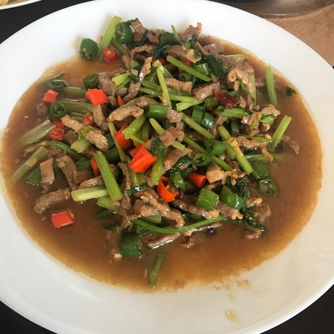 小炒牛肉