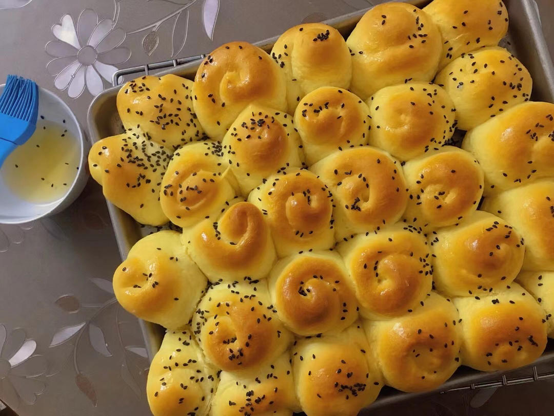 脆底蜂蜜小面包