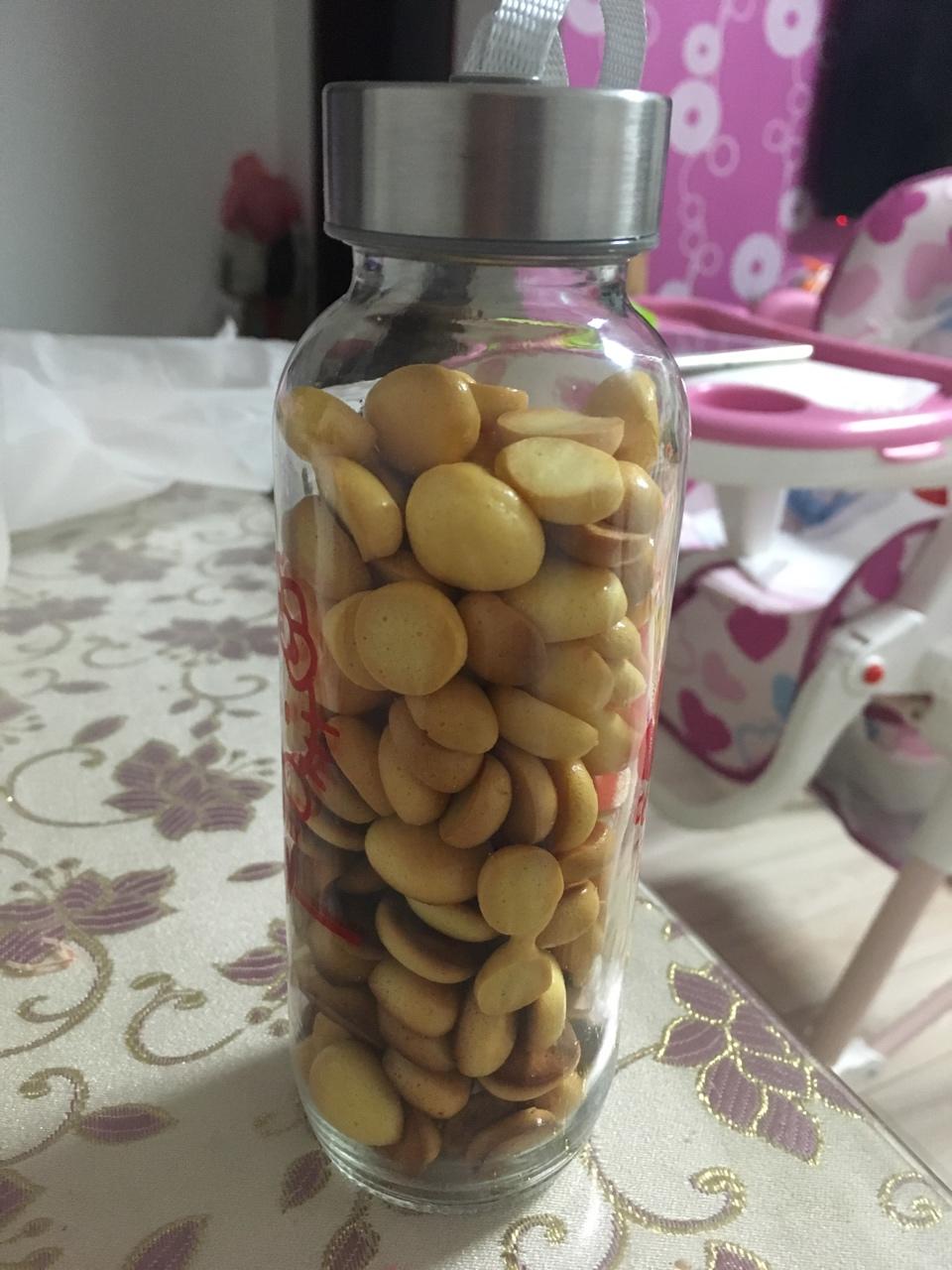 入口即化的无添加蛋黄溶豆