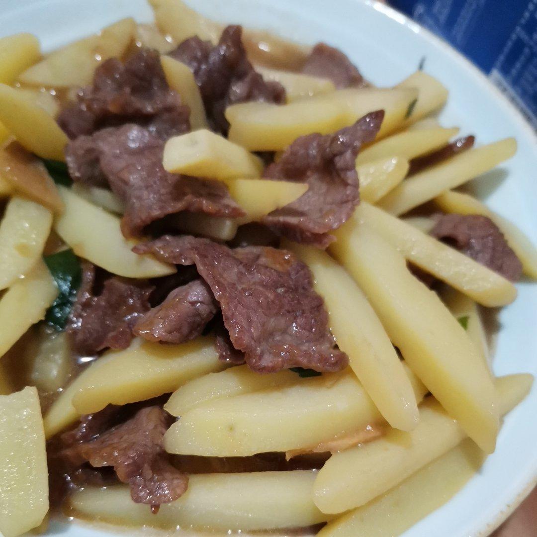 土豆炒牛肉