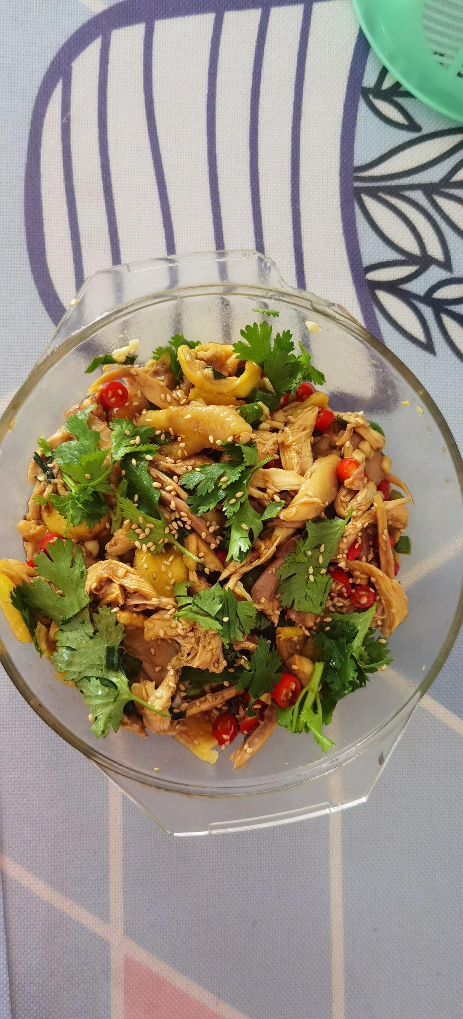 招牌口水鸡🐤（肉质是你想像不到的嫩🍗）