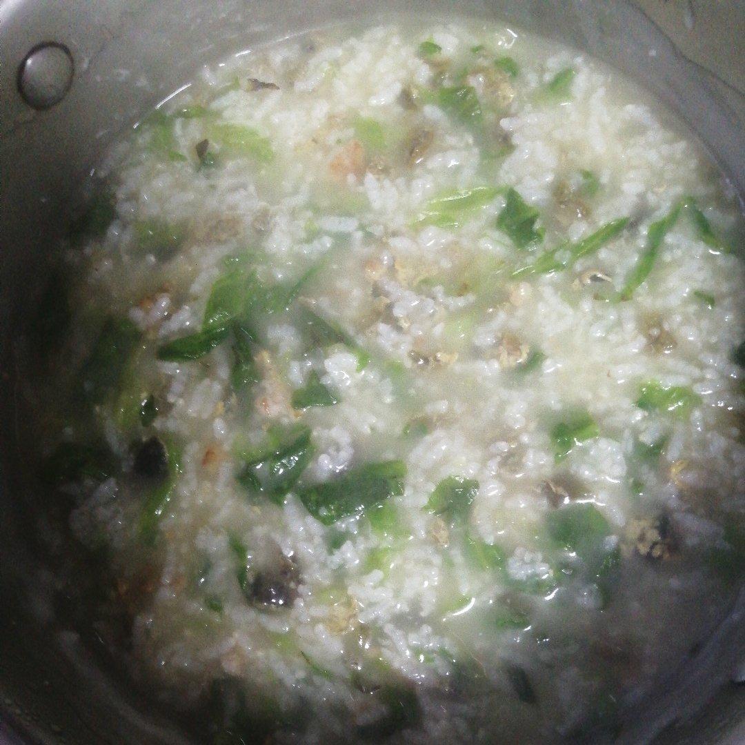 妈妈👩教我做的皮蛋瘦肉粥🥣简单快捷美味😋