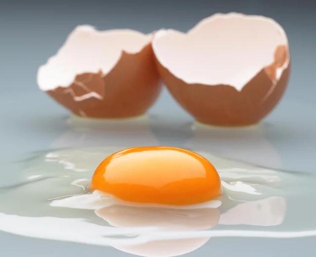 简易DIY灭菌蛋(生食鸡蛋)｜传统提拉米苏必备、用途多多的做法