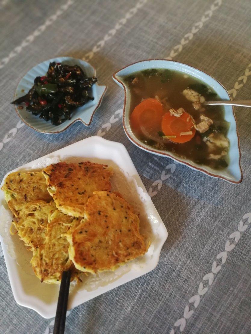 鸡蛋土豆饼