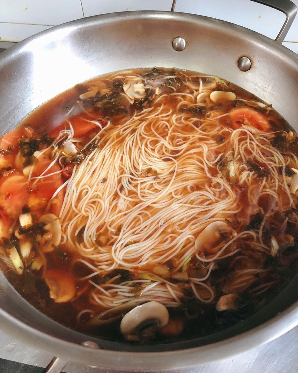家传小锅米线
