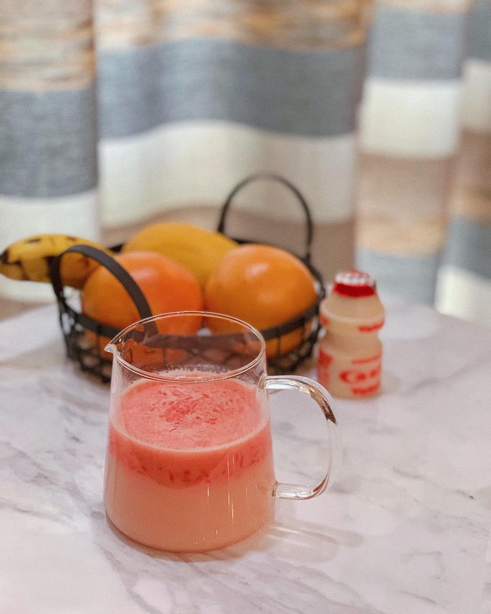 做一杯西柚养乐多，减肥人士的餐单都少不了它