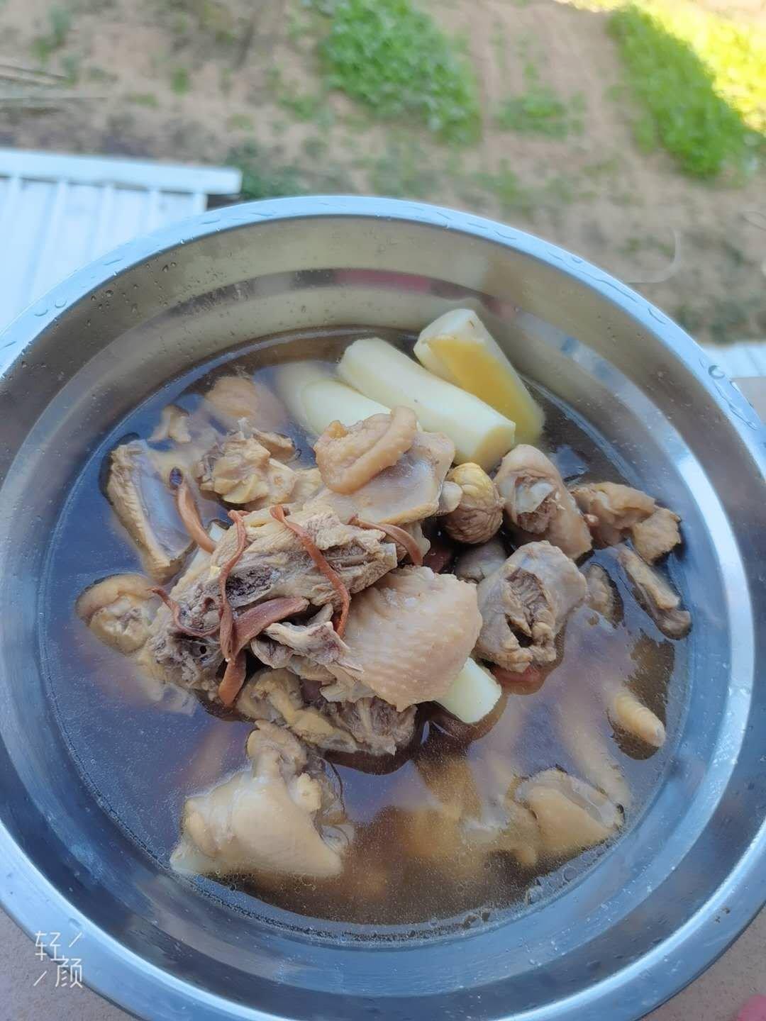 虫草花煲鸡汤