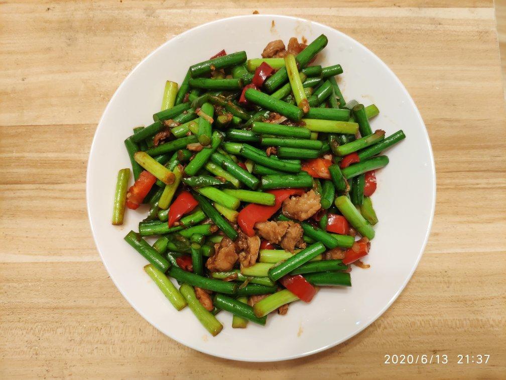 妈妈牌蒜薹炒肉