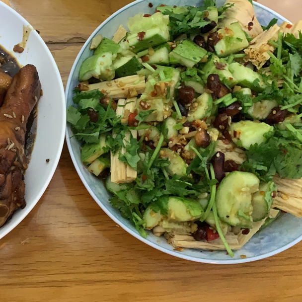 ㊙️五分钟学会巨好吃的酸辣开胃凉拌黄瓜腐竹