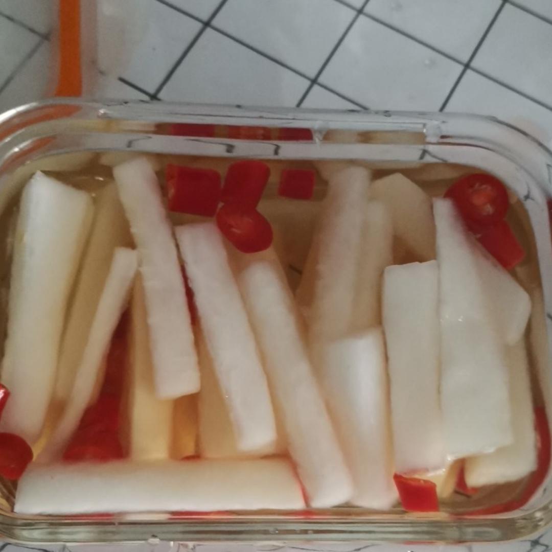 腌萝卜，酸甜爽口