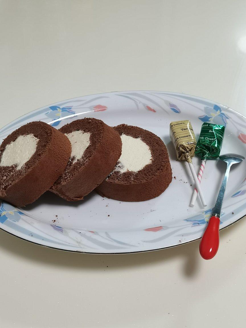 马斯卡彭奶油可可戚风蛋糕卷