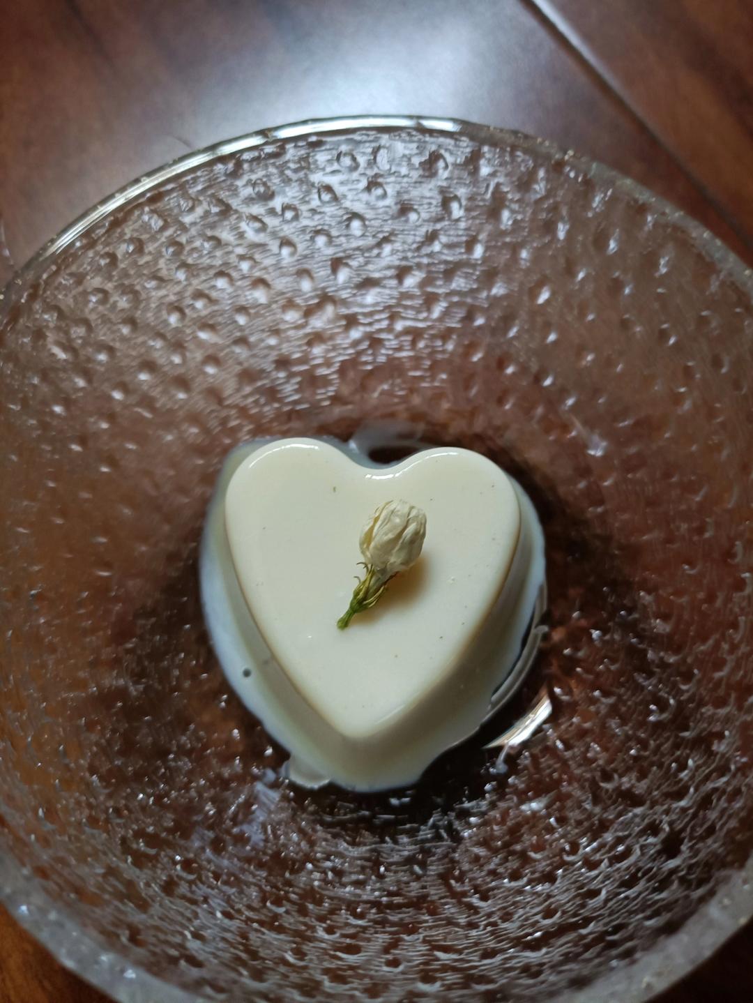 吃豆腐啦！——小嶋老师茉莉奶冻