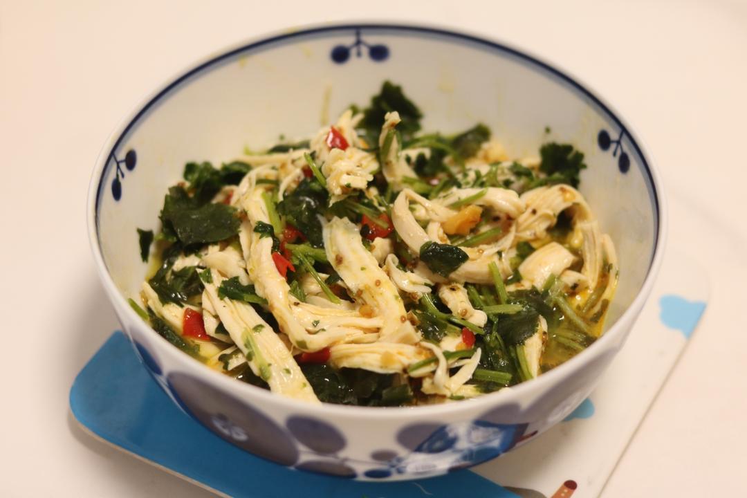 香菜拌鸡胸肉