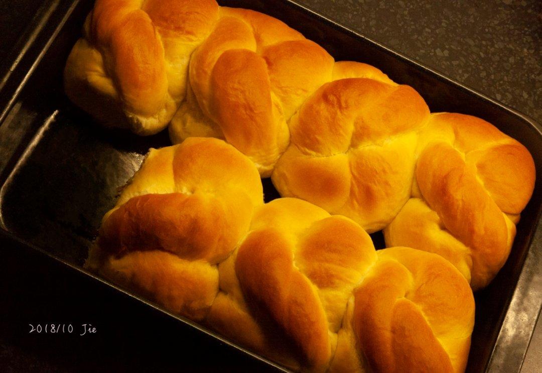 淡奶油老式面包