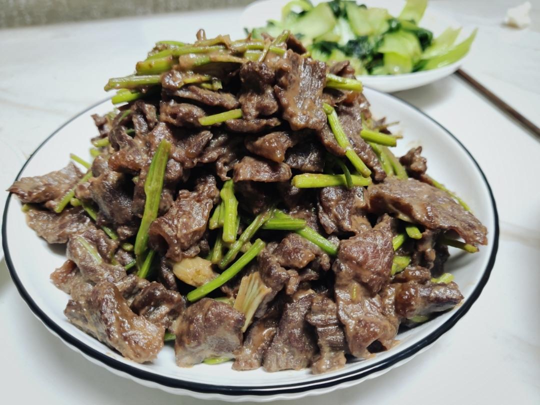 香菜牛肉