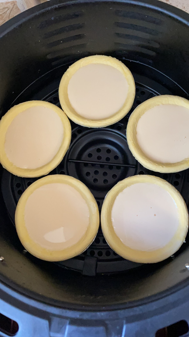 无淡奶油的蛋挞液制作方法（美的烤箱）