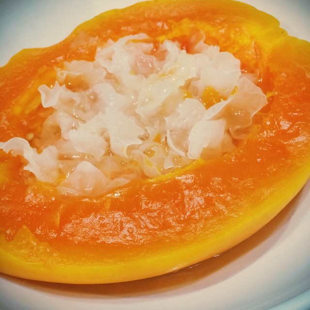 银耳木瓜枸杞糖水