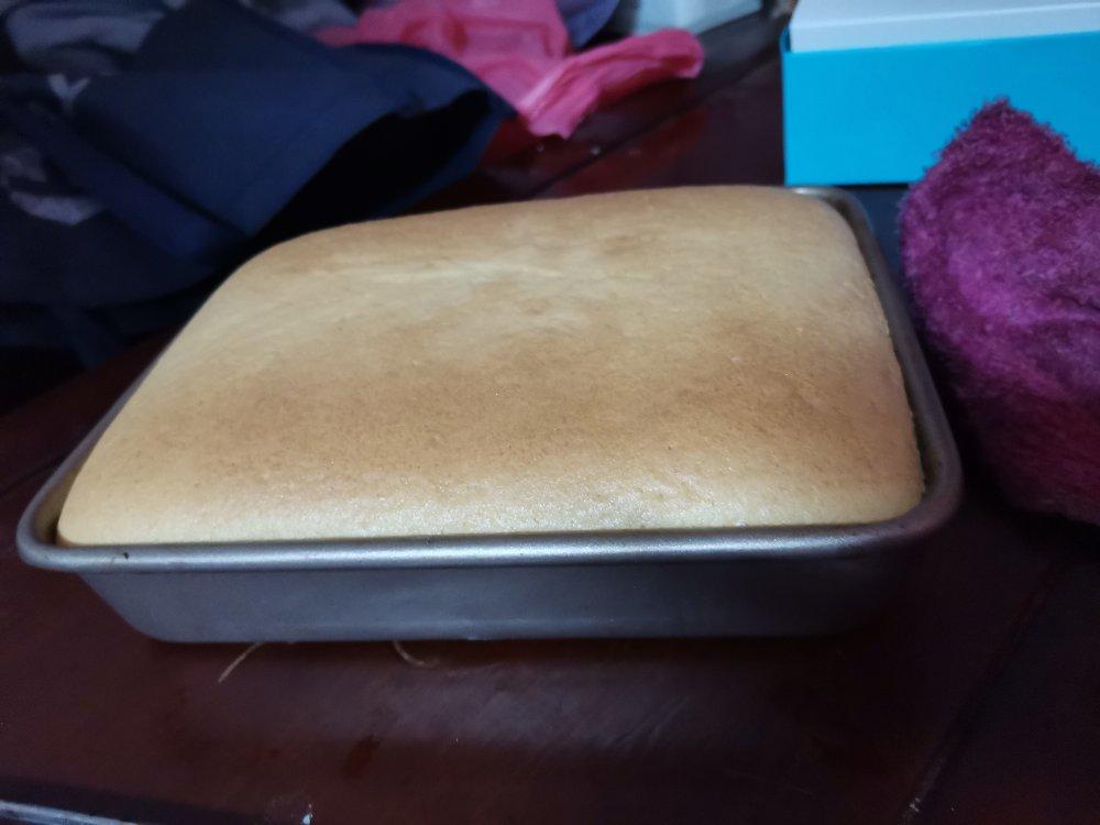 烤箱做蛋糕（戚风蛋糕的做法）