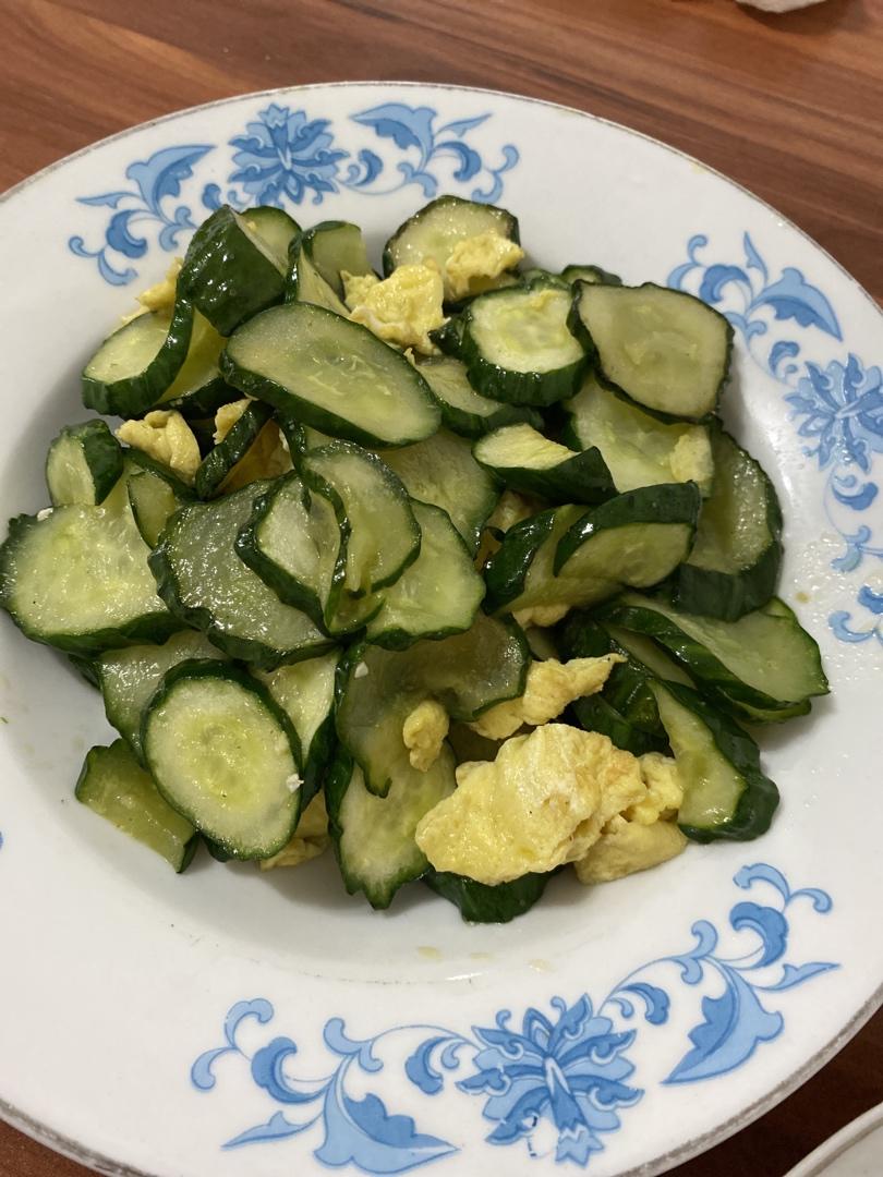 脆黄瓜炒鸡蛋～一菜登大堂