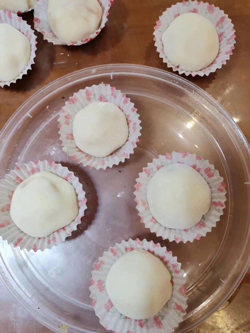 腹黑白胖子——奥利奥雪媚娘