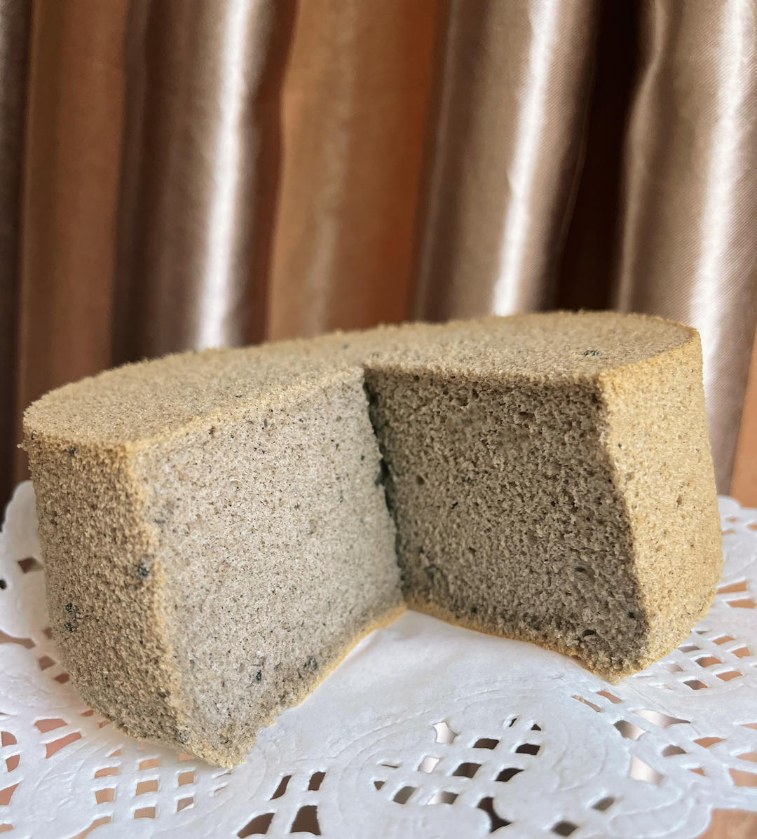 🔥黑芝麻戚风蛋糕｜养生系甜品 拯救发际线🔥