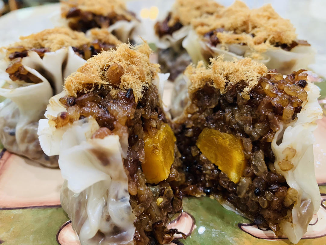 【蛋黄肉松烧卖×糯米猪肉烧卖】