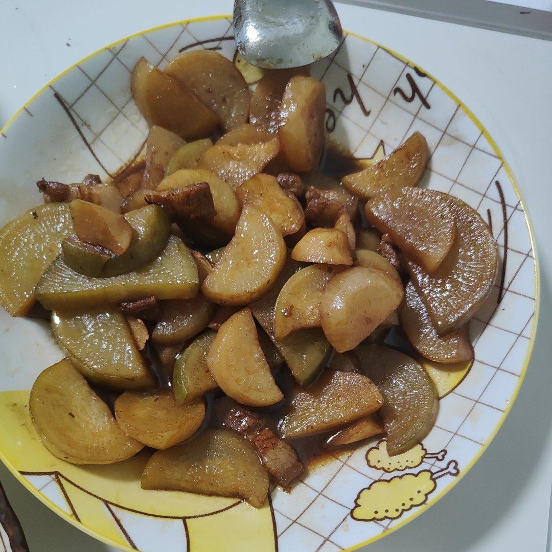 祖传萝卜烧肉