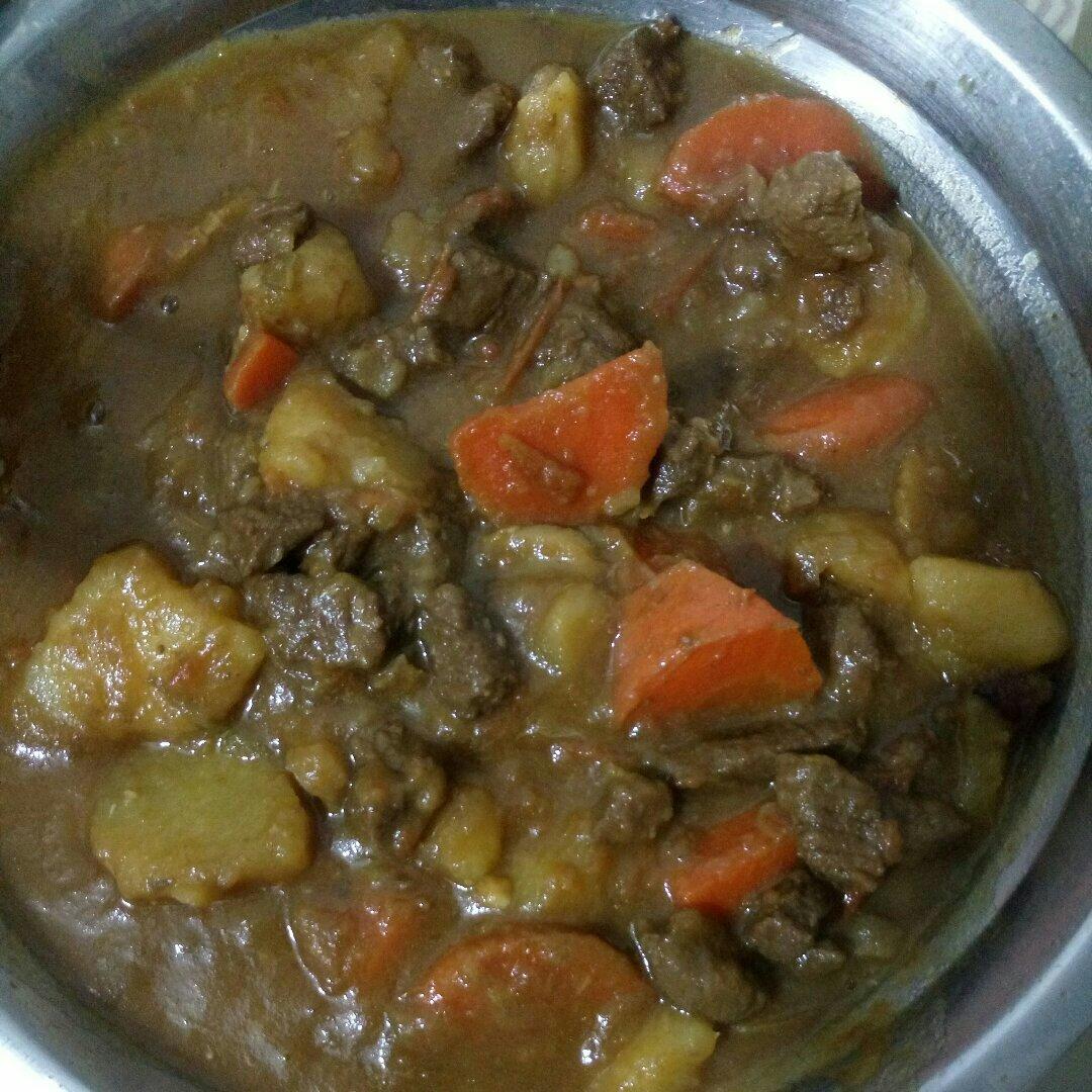 红烧牛肉土豆 （独家秘制）