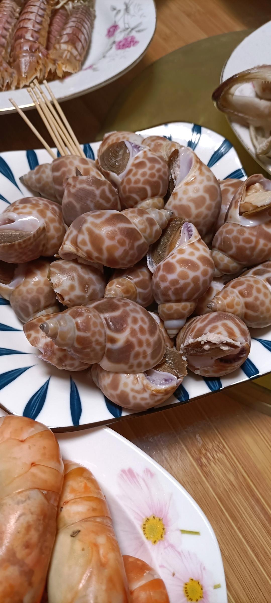 白灼花螺