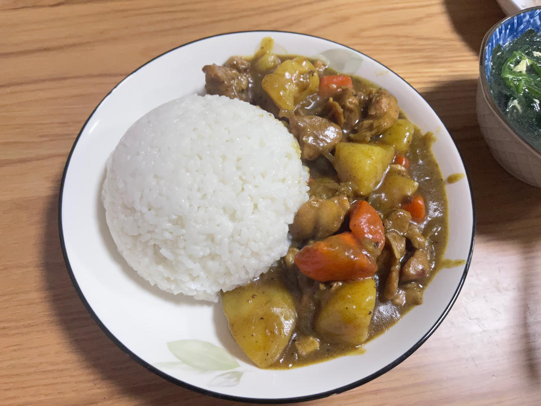 咖喱鸡肉饭