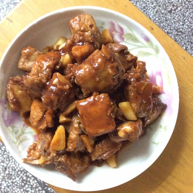 生炒蒜香排骨