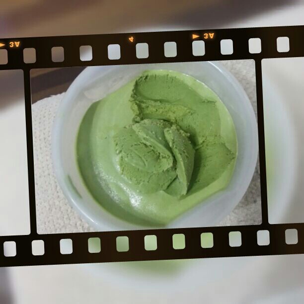 抹茶白巧冰淇淋