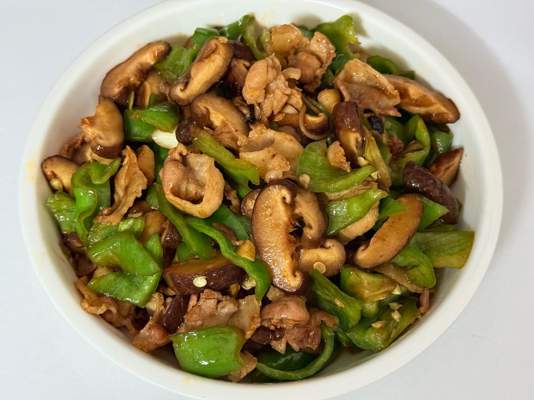 家常香菇炒肉