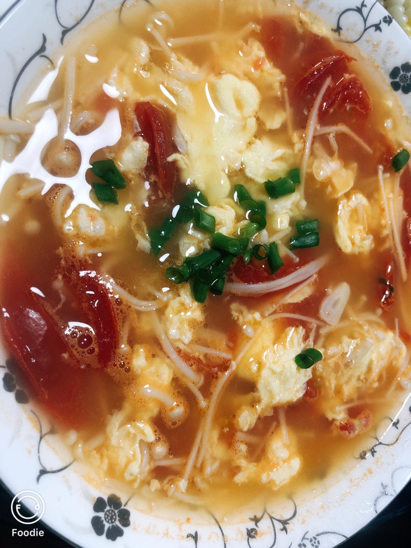 西红柿金针菇汤，超级鲜