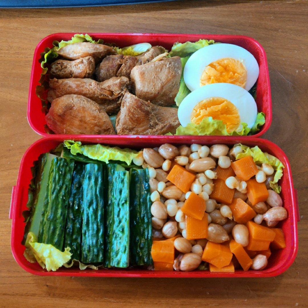 香煎黑胡椒鸡胸肉
